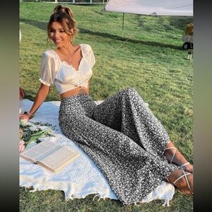 Black and white floral print pants